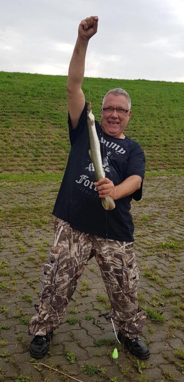 Angelverein Hamburg - SAV-Großlohe e. V. - Fangfoto - Mit uns macht Angeln Spaß!