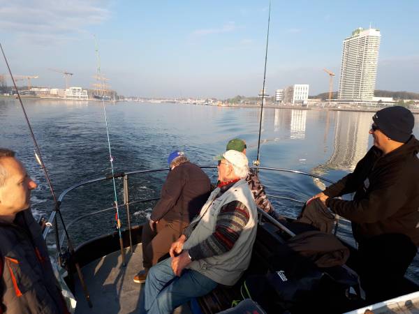 Angelverein Hamburg - SAV-Großlohe e. V. - Fangfoto - Mit uns macht Angeln Spaß!